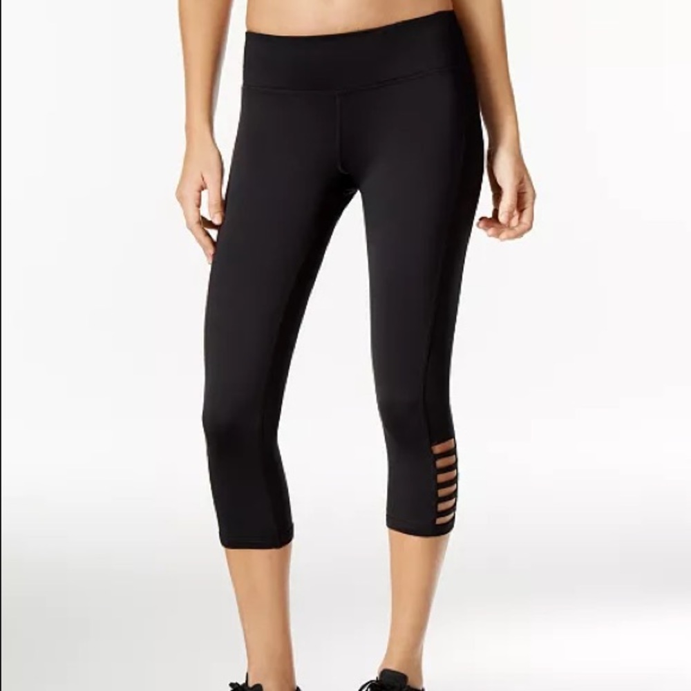 NWOT Plus Size 2X Ideology Black Capri Pants
